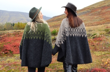 Damen Woll-Poncho-Jacke Ísar - Wintermantel - Reitponcho - Grün / Schwarz