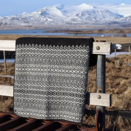 Wool blanket - Icelandic pattern Borg